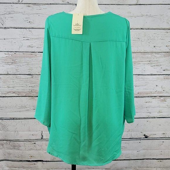 🆕️ The Nines Sheer Long Sleeve - Picture 3 of 6